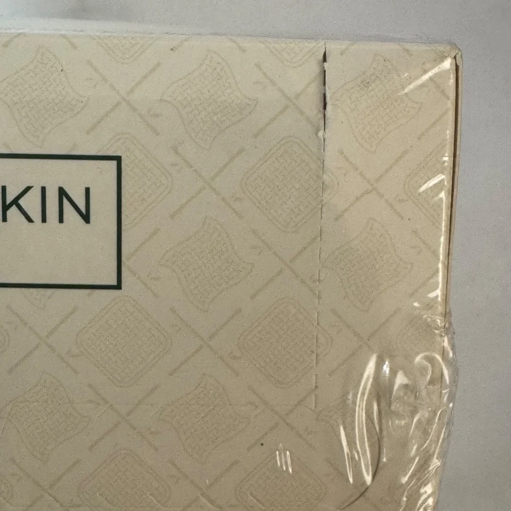 Clean Skin Club Bamboo Viscose Ultra Soft BioBased Face Towel 1Pkg XL 50 Ct.